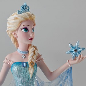 Elsa Couture de Force Figurine - From the Disney Movie Frozen